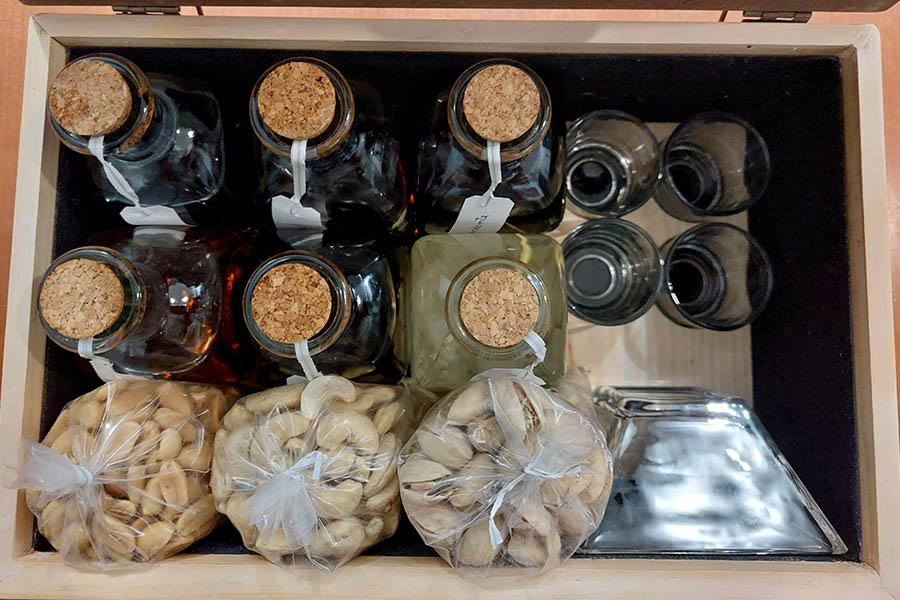 van-nette-minibar-3